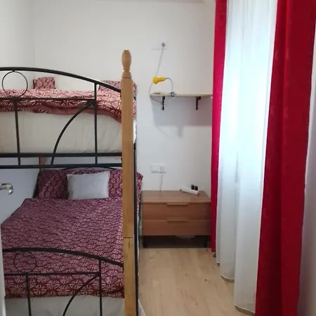 Casa * A Guarda